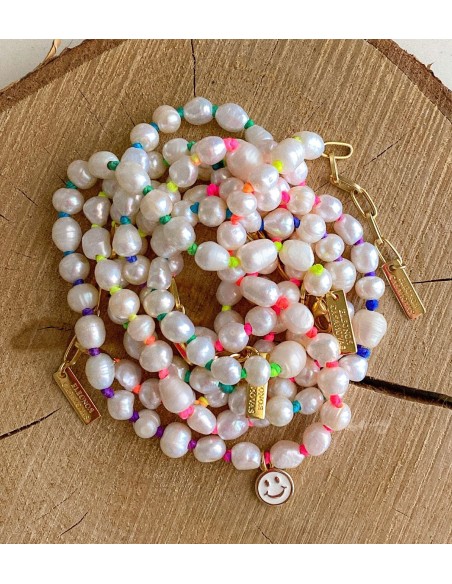Smile & Pearls Necklace
