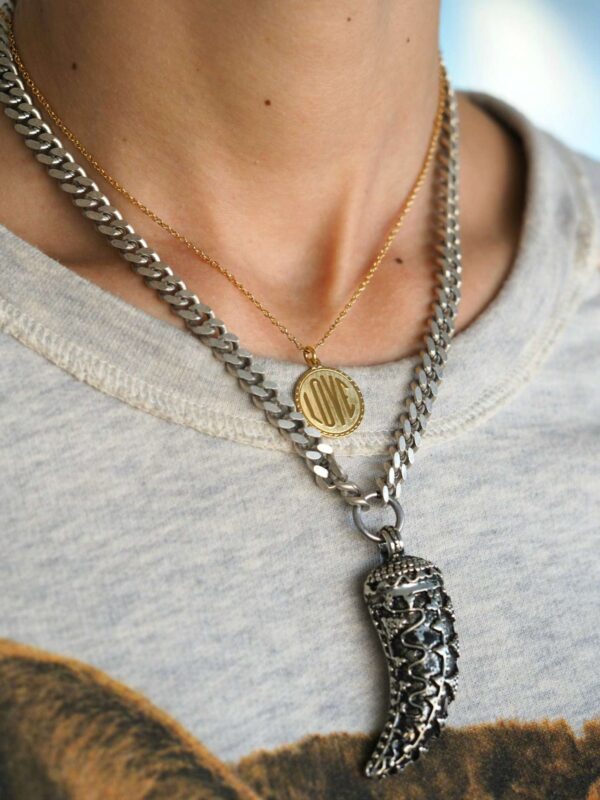 Collar Medalla "LOVE" - Imagen 15
