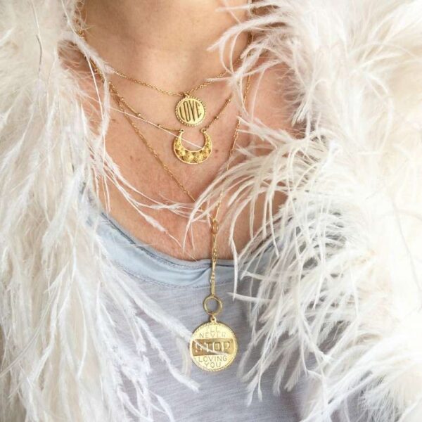 Collar Medalla "LOVE" - Imagen 13