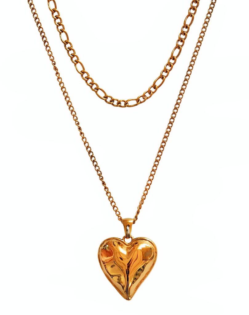 AMORE Necklace